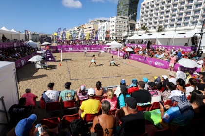Gran Canaria se prepara para recibir a la élite del tenis playa mundial