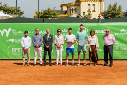Carlos Sánchez Jover cumple con los pronósticos y firma el doblete en Santander