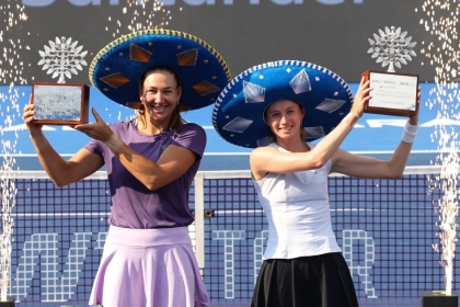 Cristina Bucsa suma un nuevo título de dobles en Guadalajara donde es semifinalista en individuales